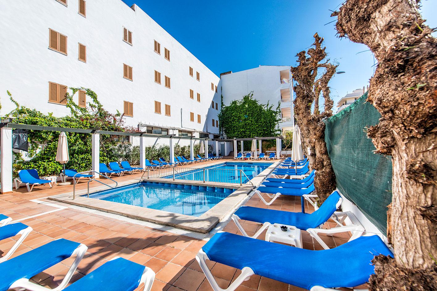 Arcos Playa Apartments S'Illot  Ngoại thất bức ảnh