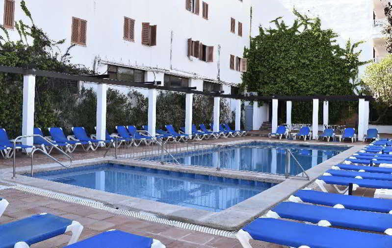 Arcos Playa Apartments S'Illot  Ngoại thất bức ảnh